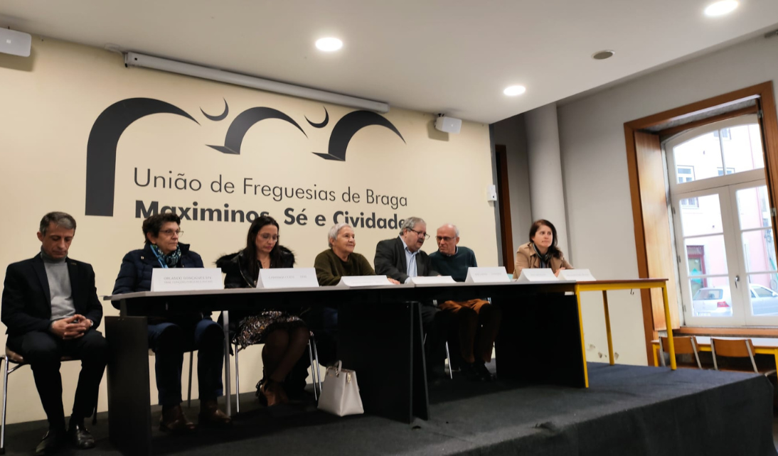 Mais de 100 pessoas unidas contra a PPP na ULS de Braga | Diário do Minho