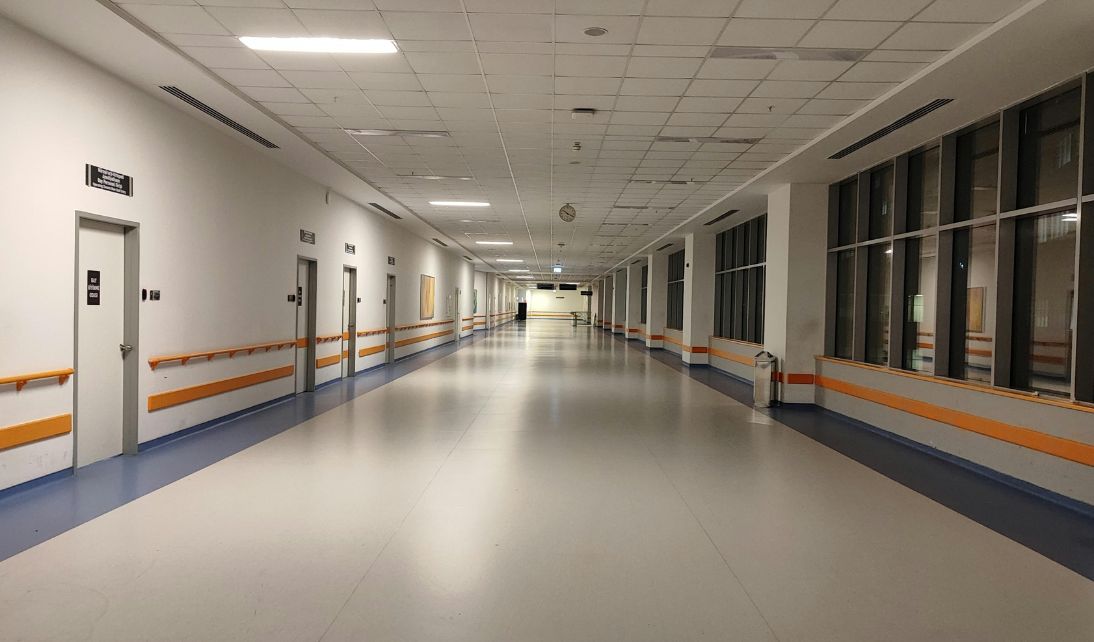 FNAM defende manutenção da gestão pública dos hospitais do SNS | Jornal Económico